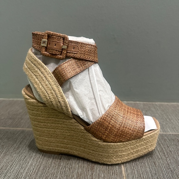 Sam Edelman Womens Vada Tan Platform Sandals Size 7 ~NEW IN BOX~ NEVER WORN - Picture 1 of 10